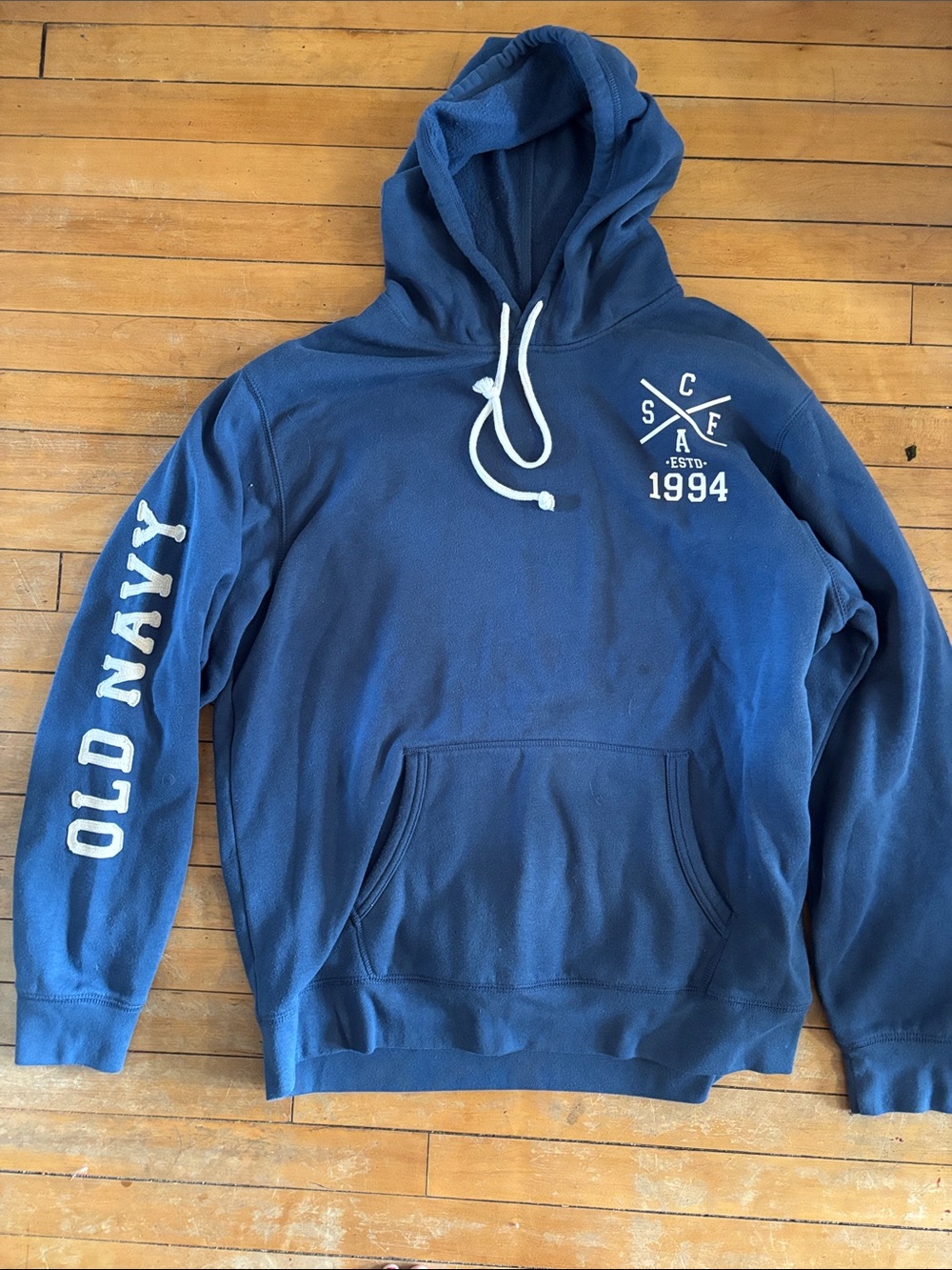 EUC Mens Old Navy Blue Pullover Hoodie with White Drawstrings and Sleeve Logo